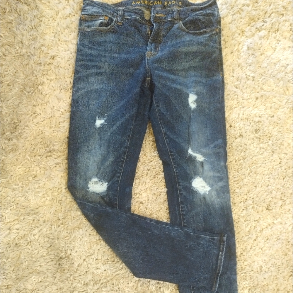 American Eagle dark blue jeans size 30×32